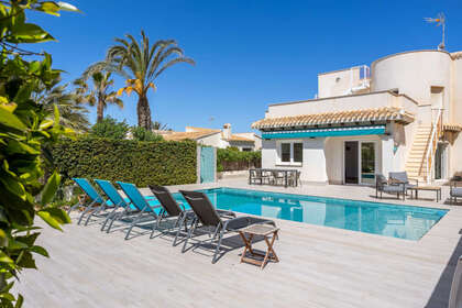 Таунхаус Продажа в , Orihuela, Alicante. 