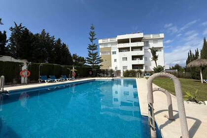 Апартаменты Продажа в Nueva andalucia, Málaga. 