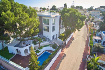 Таунхаус Продажа в Balones, Alicante. 