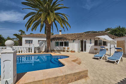 Таунхаус Продажа в Moraira, Alicante. 