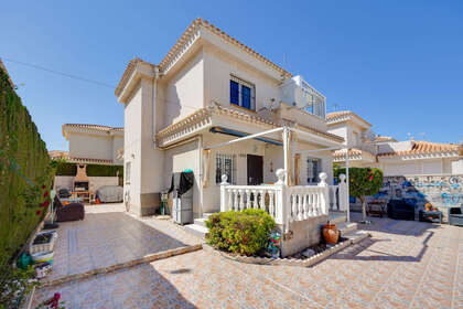 Таунхаус Продажа в Orihuela-Costa, Alicante. 