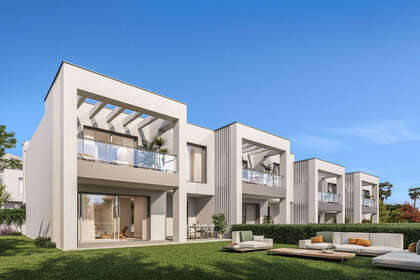 Дом Продажа в Elviria, Marbella, Málaga. 