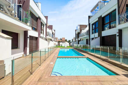 Апартаменты Продажа в San Pedro del Pinatar, Murcia. 