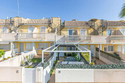 Таунхаус Продажа в Orihuela-Costa, Alicante. 