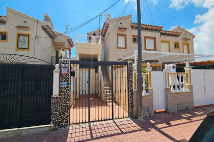Апартаменты Продажа в , Orihuela, Alicante. 