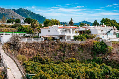 Таунхаус Продажа в Nerja, Málaga. 