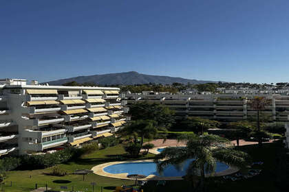 Апартаменты Продажа в Guadalmina, Málaga. 