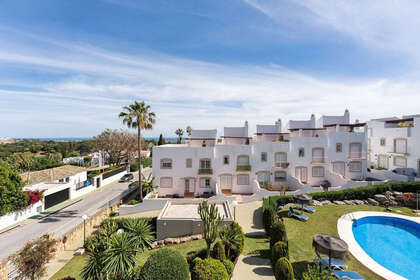 Дом Продажа в Nueva andalucia, Málaga. 