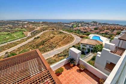 Апартаменты Продажа в Cala Del Moral, La, Málaga. 