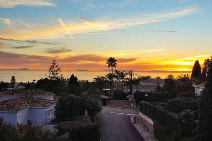 Таунхаус Продажа в Marbella, Málaga. 