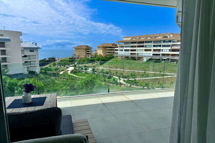 Апартаменты Продажа в Benalmádena, Málaga. 