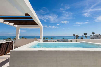 Apartment for sale in Estepona, Málaga. 