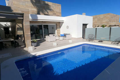 Таунхаус Продажа в Algorfa, Alicante. 