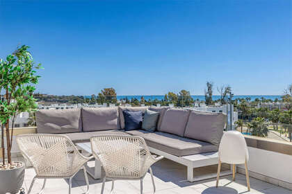 Апартаменты Продажа в Estepona, Málaga. 