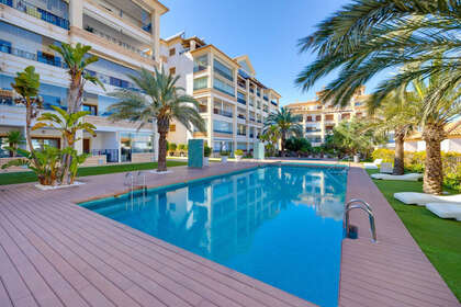 Апартаменты Продажа в Guardamar del Segura, Alicante. 