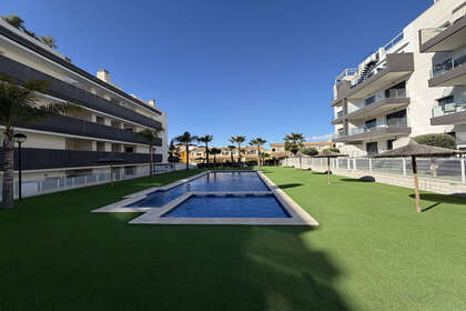 Пентхаус Продажа в Villamartín, Alicante. 