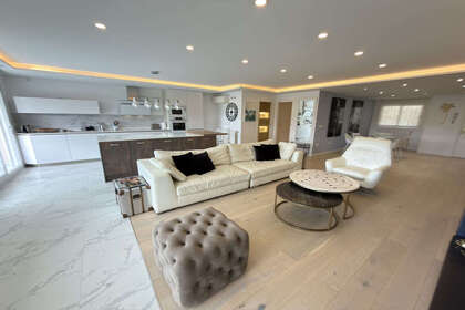 Апартаменты Продажа в San Pedro de Alcántara, Marbella, Málaga. 