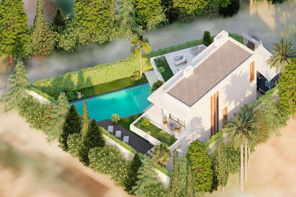 Участок Продажа в Puerto de Cabopino, Marbella, Málaga. 