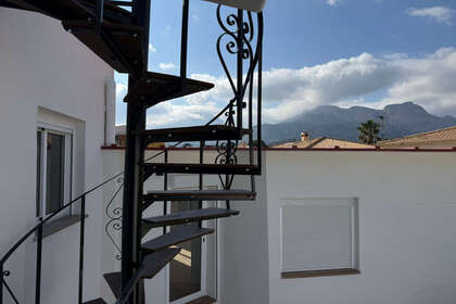 Reihenhaus zu verkaufen in Nucia (la), Alicante. 