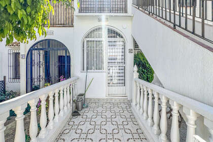 Reihenhaus zu verkaufen in Torrevieja, Alicante. 