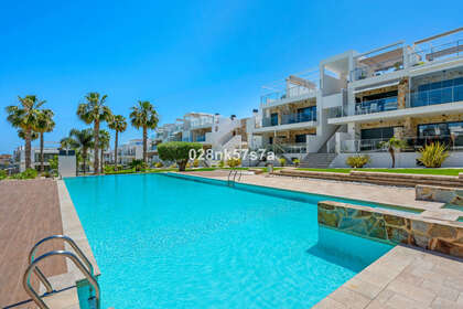 Penthouse/Dachwohnung zu verkaufen in Punta Prima, Alicante. 