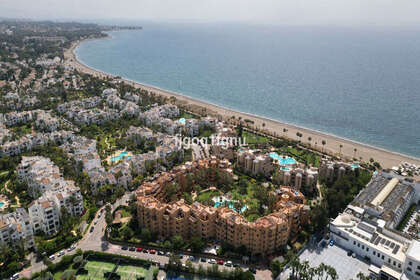 Apartment for sale in Estepona, Málaga. 