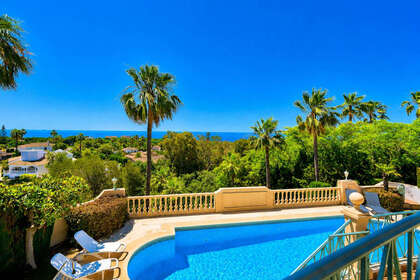 Klynge huse til salg i Hacienda Las Chapas, Marbella, Málaga. 