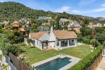 Klynge huse til salg i Puerto Banús, Marbella, Málaga. 