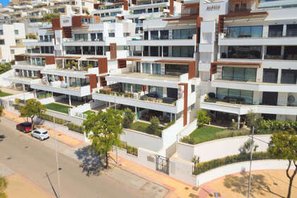 Lejlighed til salg i Estepona, Málaga. 