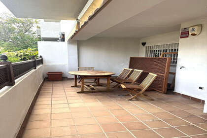 Apartment for sale in Puerto Banús, Marbella, Málaga. 