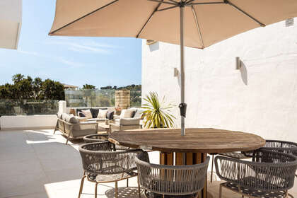 Apartment for sale in Nueva andalucia, Málaga. 