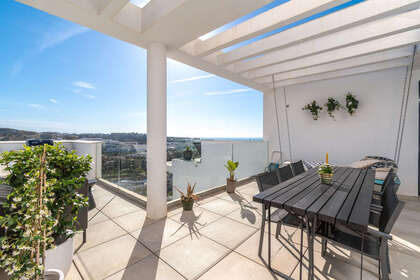 Apartment for sale in Cala Del Moral, La, Málaga. 
