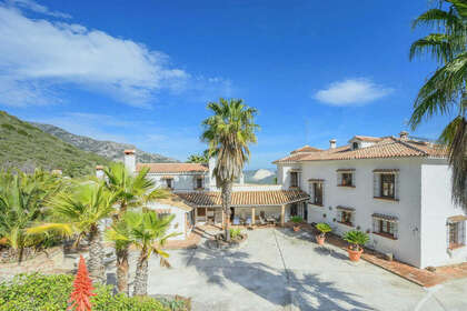 Maison de ville vendre en Ojén, Málaga. 