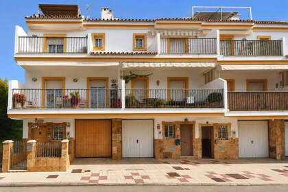 Maison de ville vendre en Estepona, Málaga. 