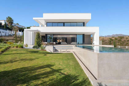 Maison de ville vendre en La Cala Golf, Mijas, Málaga. 