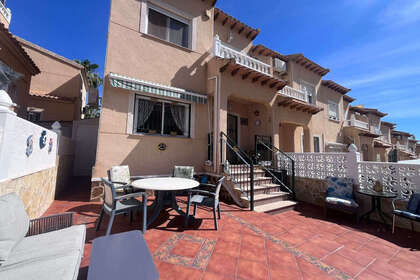 House for sale in Villamartín, Alicante. 