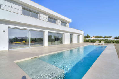 Cluster house for sale in Coín, Málaga. 