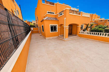 Cluster house for sale in Florida (plaza la ViÑa), Alicante/Alacant. 