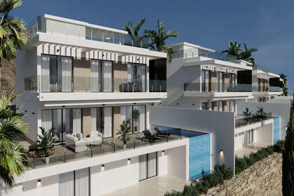 联排别墅 出售 进入 Finestrat, Alicante. 