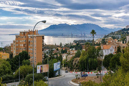Penthouse for sale in El Palo, Málaga - Este. 