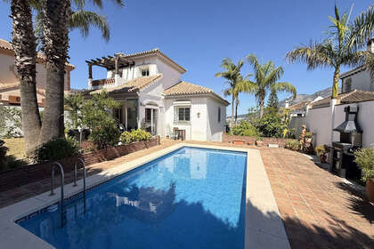 Cluster house for sale in Coín, Málaga. 