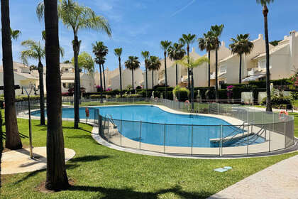 House for sale in Costabella, Málaga. 