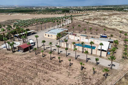 Cluster house for sale in Alhama de Murcia. 