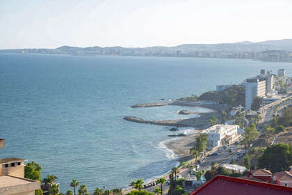 耳房 出售 进入 Torrequebrada, Benalmádena, Málaga. 