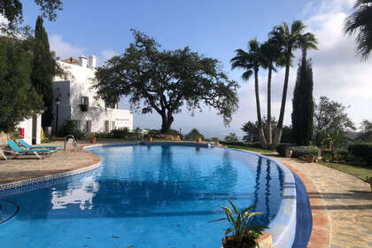 Apartment for sale in Ojén, Málaga. 