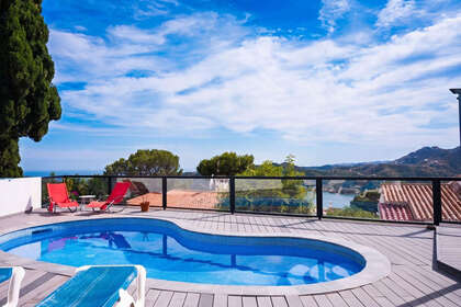 Cluster house for sale in Istán, Málaga. 