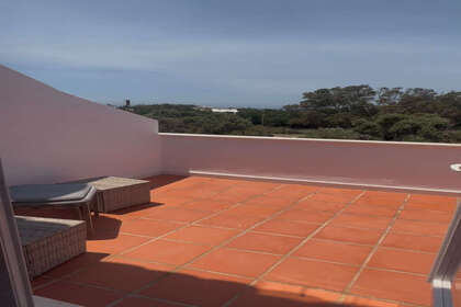 House for sale in Puerto de Cabopino, Marbella, Málaga. 