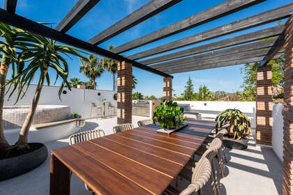 Apartamento venta en Nueva andalucia, Málaga. 