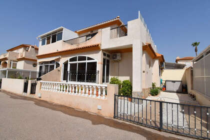 Chalet Adosado venta en , Orihuela, Alicante. 