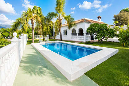 Finca venta en Estepona, Málaga. 